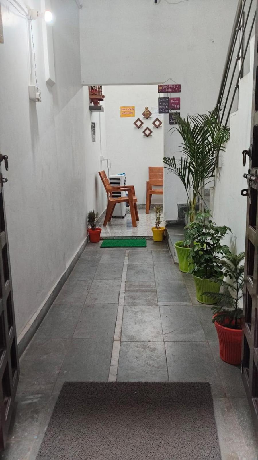 Shree K.B Guest House Varanasi Esterno foto